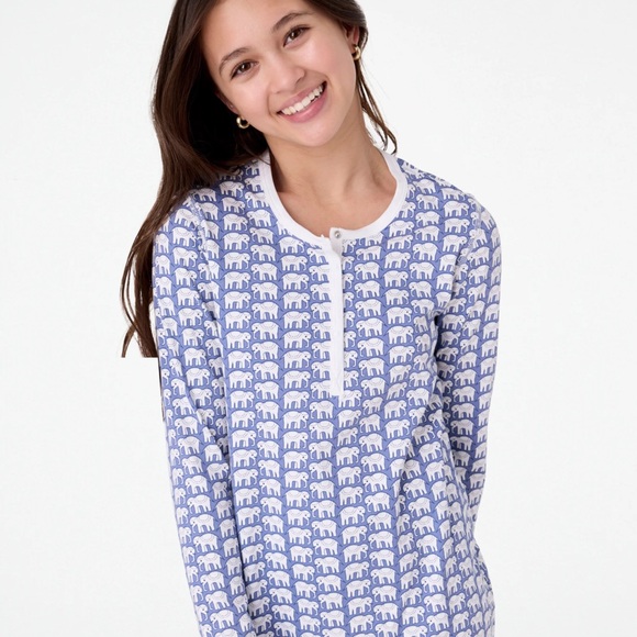 Roller Rabbit Other - Roller Rabbit Blue and White Elephant Print Women's PJs Excellent Condition